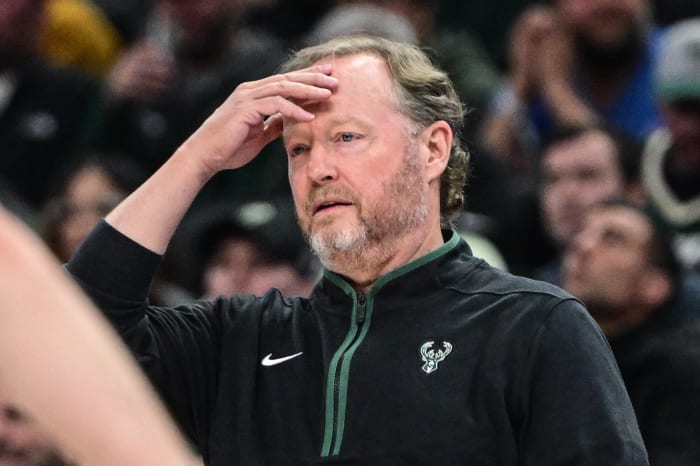 Mike Budenholzer, Bucks