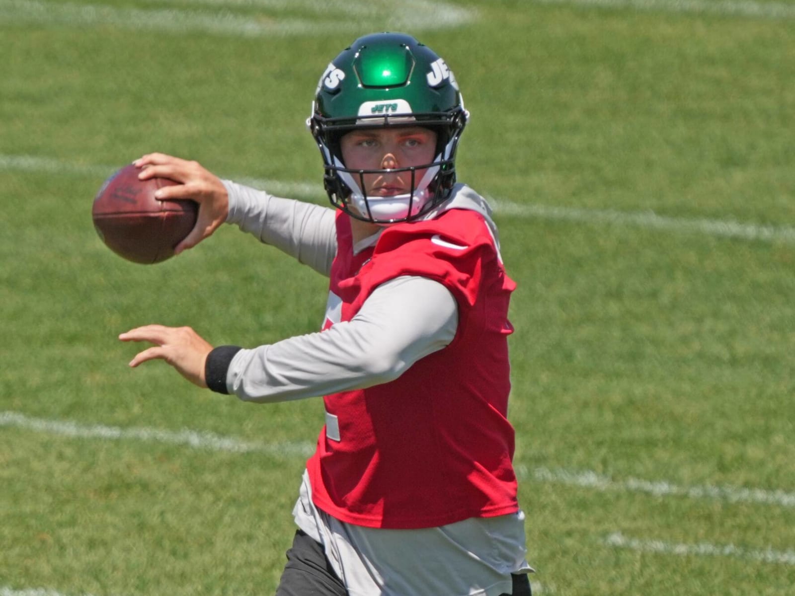 Zach Wilson Jets Jersey Swap 2025