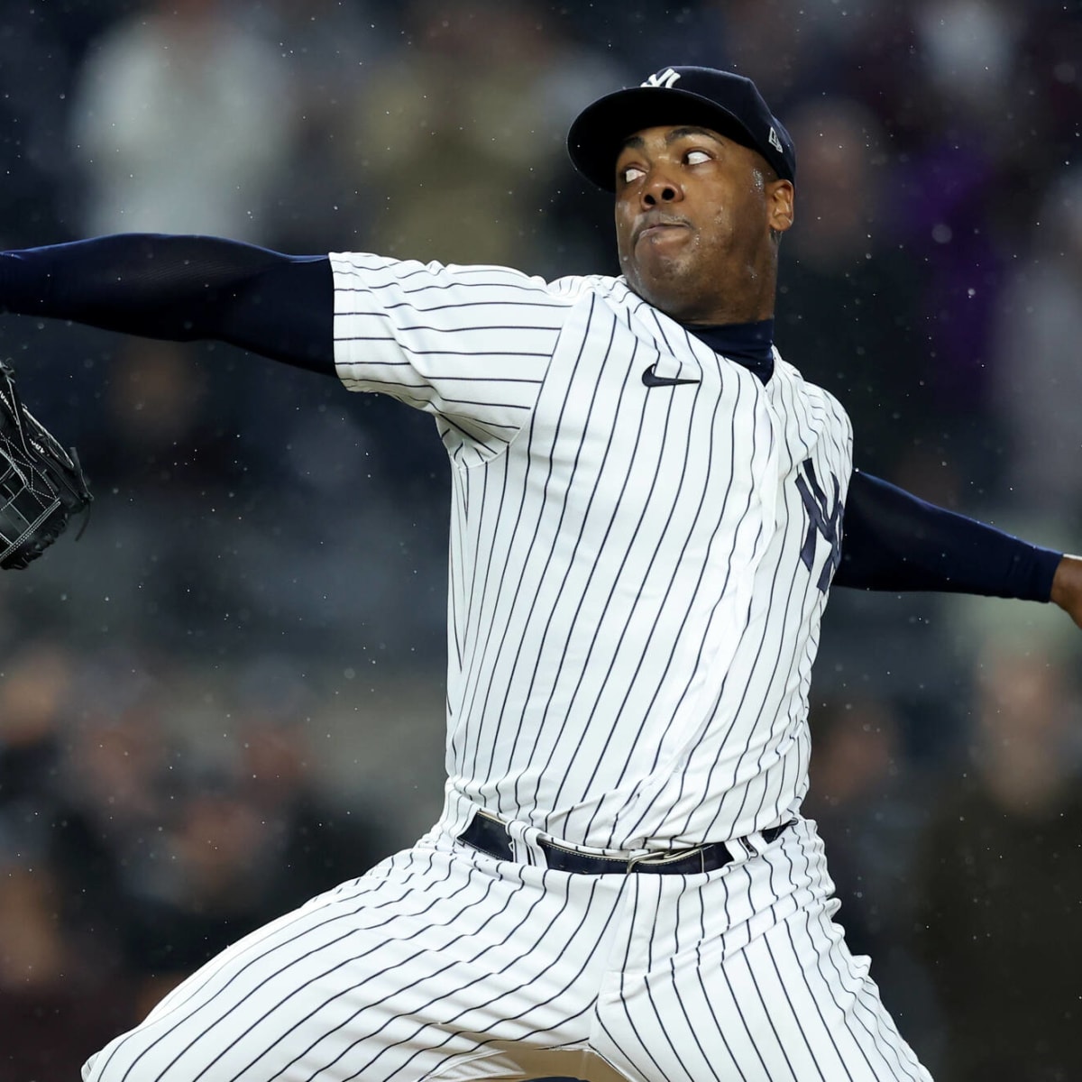 Yankees place Aroldis Chapman on IL with Achilles injury