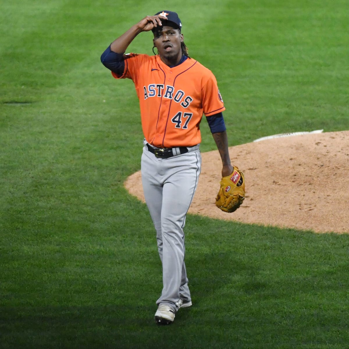 Sources - Astros, Rafael Montero reach 3-year, $34.5M deal - ESPN