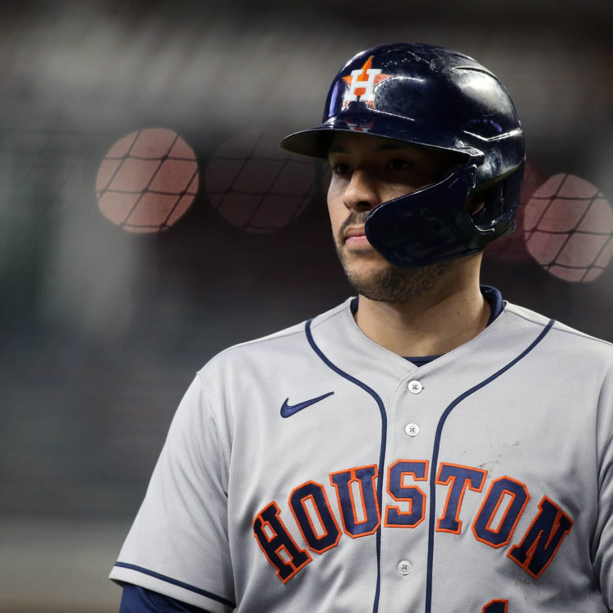 Astros' Correa among 160 free agents who hit market