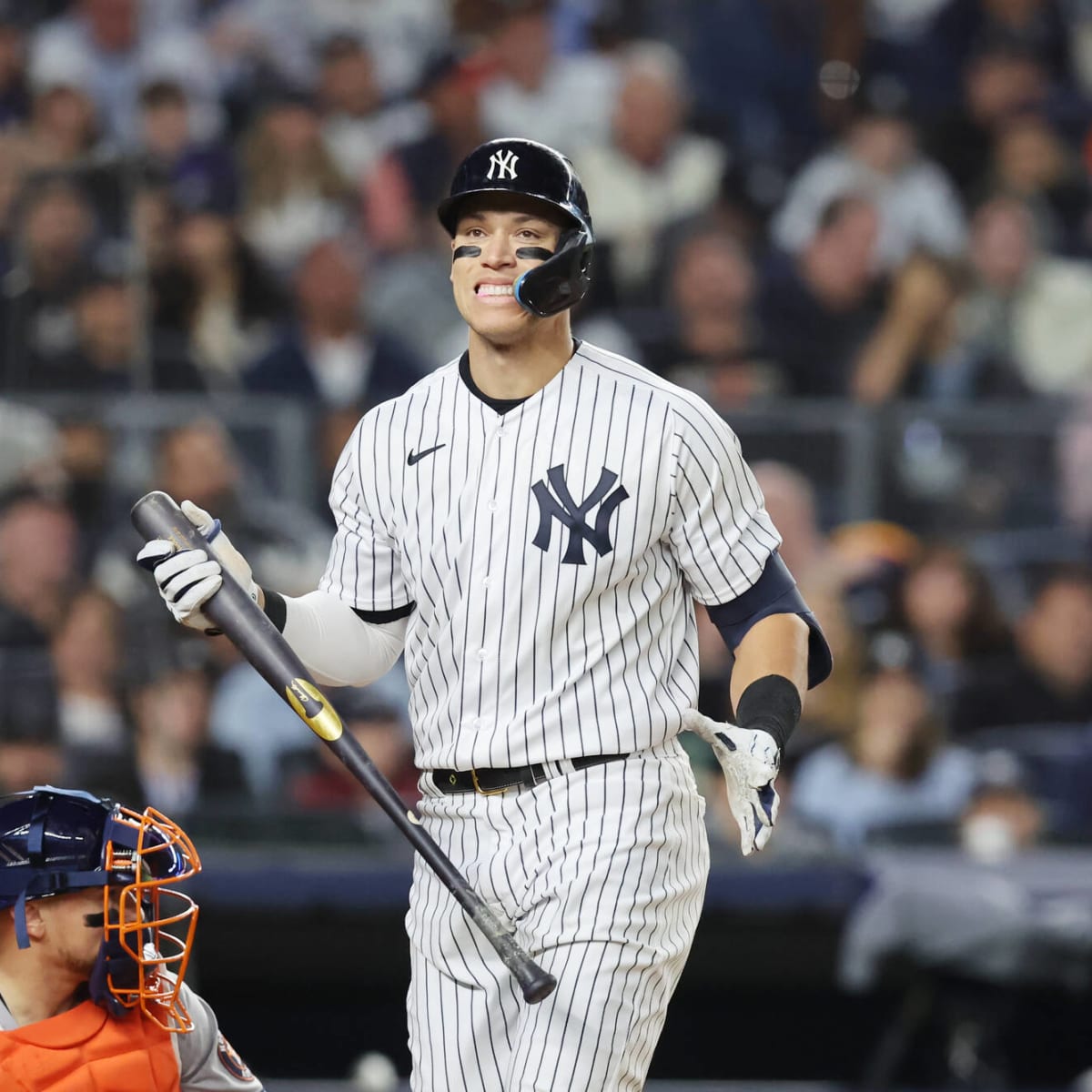 Insider: Size, age should scare teams from signing Aaron Judge to