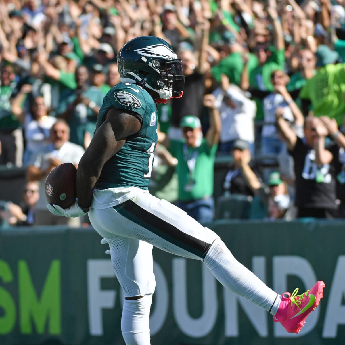 Watch: A.J. Brown Gives Eagles Lead with Highlight TD