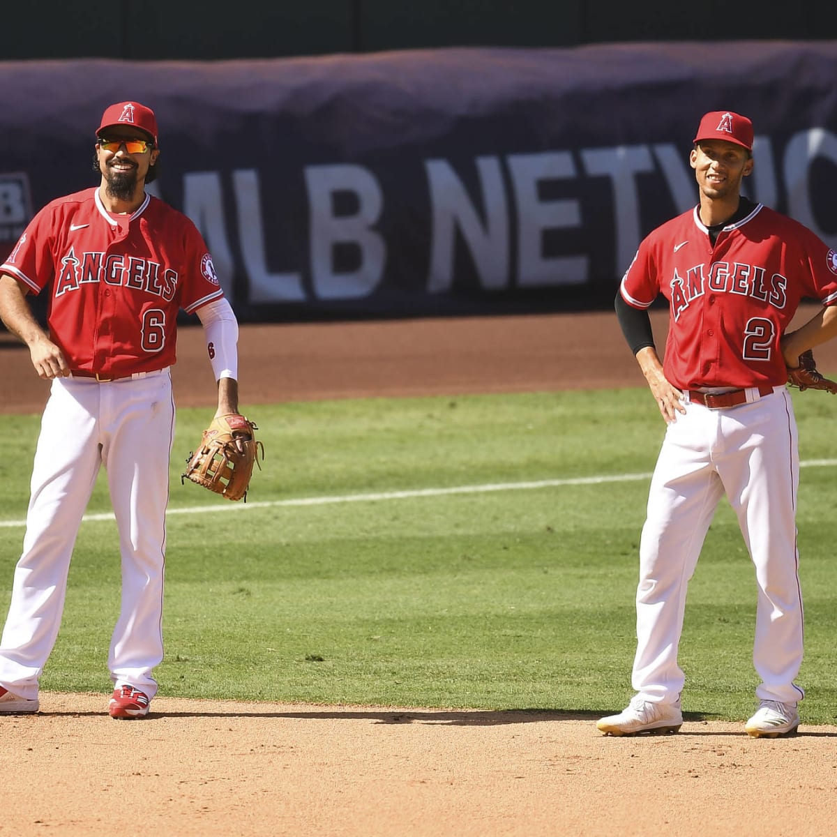 Angels' Andrelton Simmons opts out with five games remaining