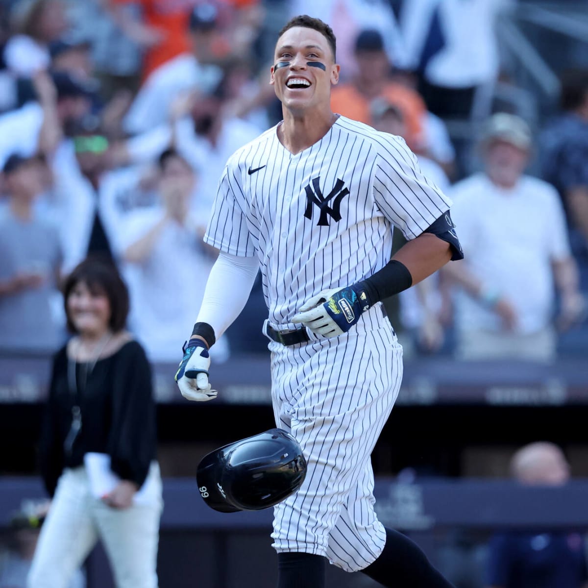 Watch: Yankees' Aaron Judge walks-off Astros with 28th homer of