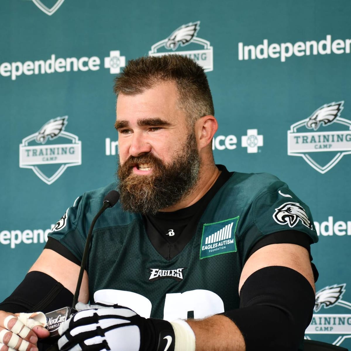 Eagles' Jason Kelce Shares Blunt, Honest Opinion On Team's Start