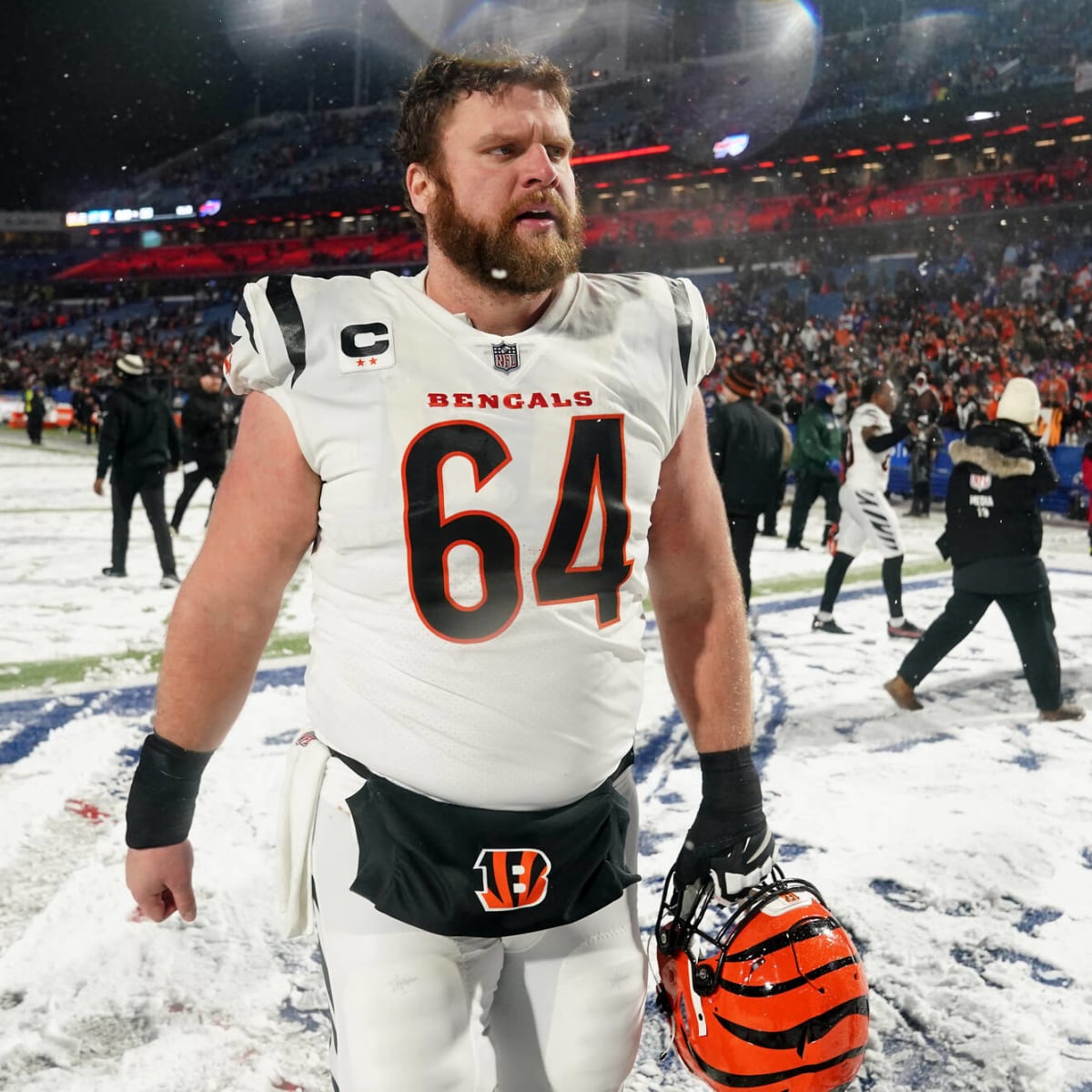 Bengals center Ted Karras on his diet to weigh in at 315 pounds