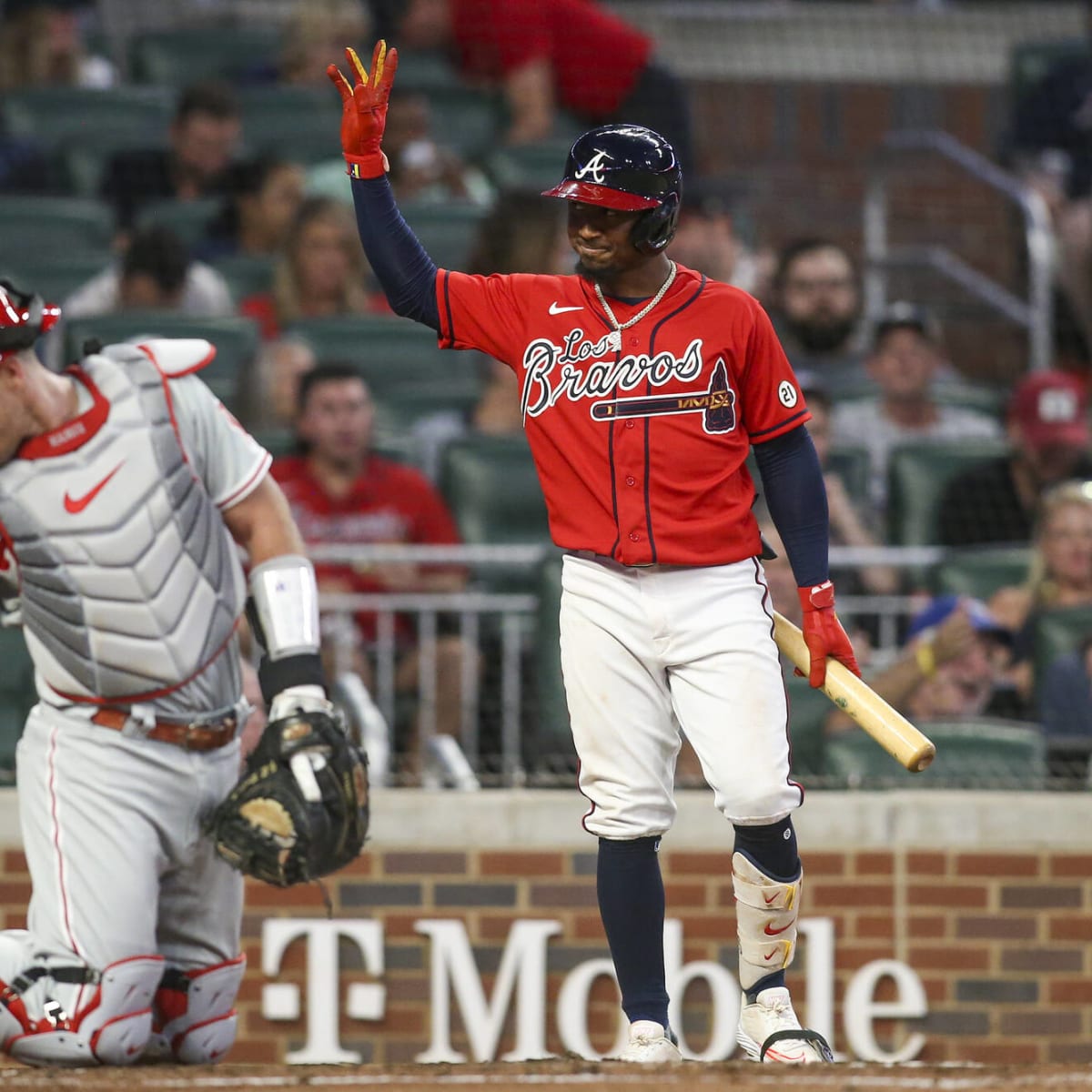 Braves Ozzie Albies out for at least two months with fracture - AS USA