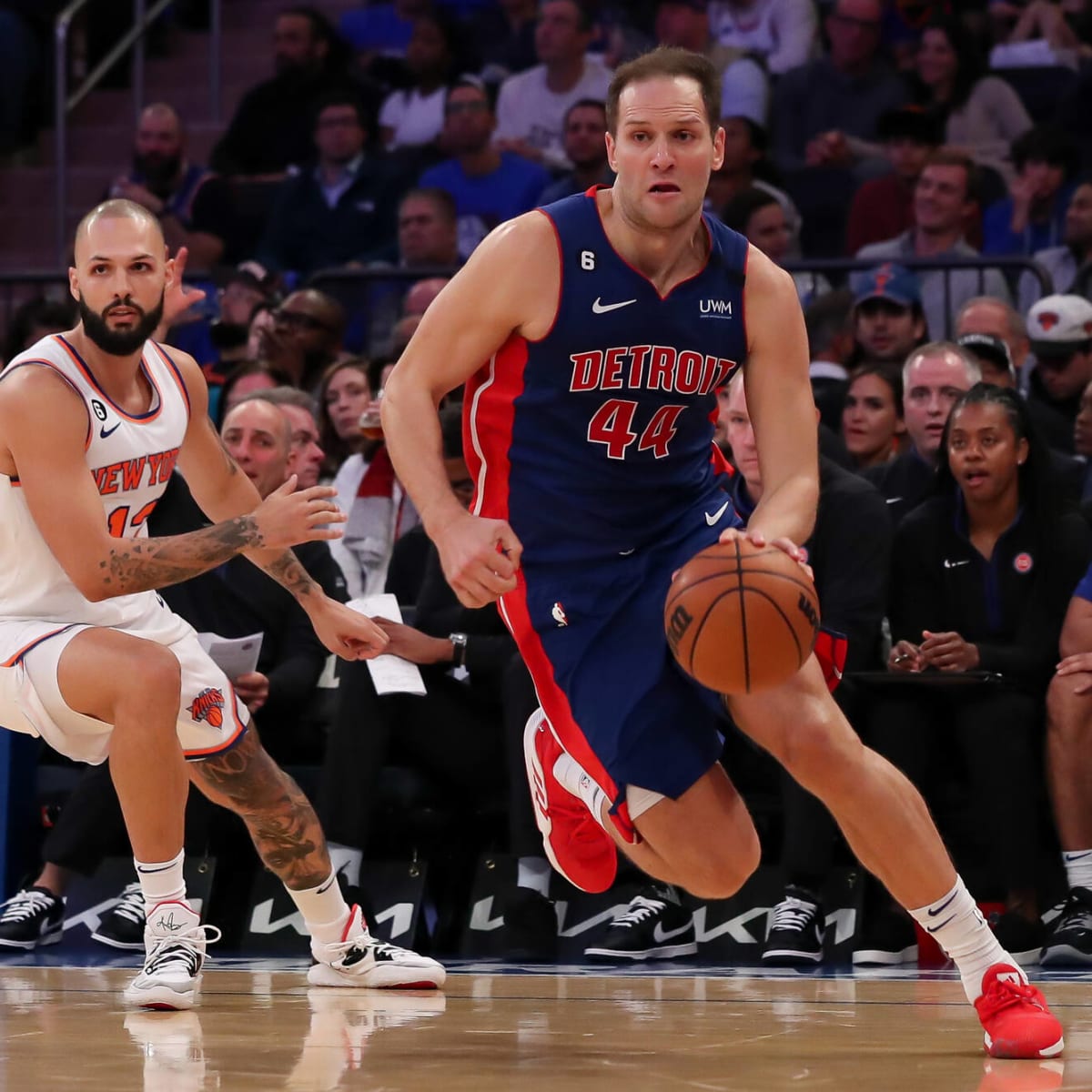 Short-handed Clippers can't keep up with Bojan Bogdanovic, Pacers – Orange  County Register