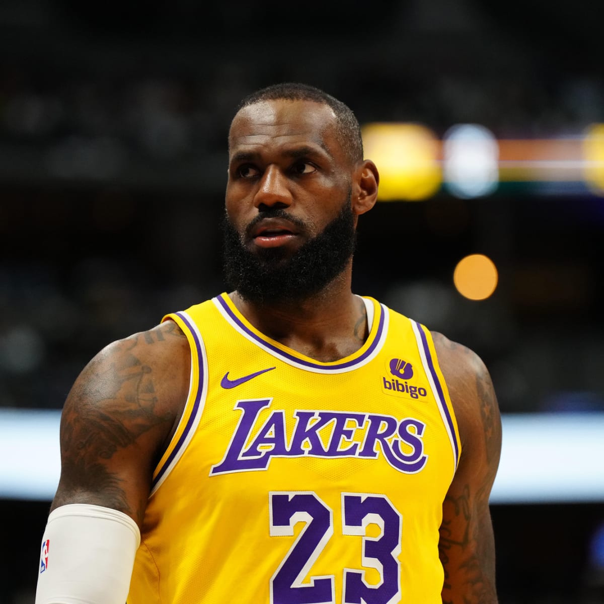 Agent lebron james online