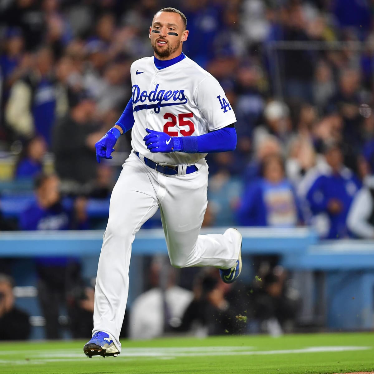 Dodgers win in 12th on bases-loaded walk against Twins