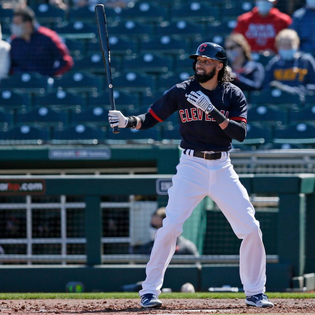 Twins sign veteran outfielder Billy Hamilton seeking speed and some hits