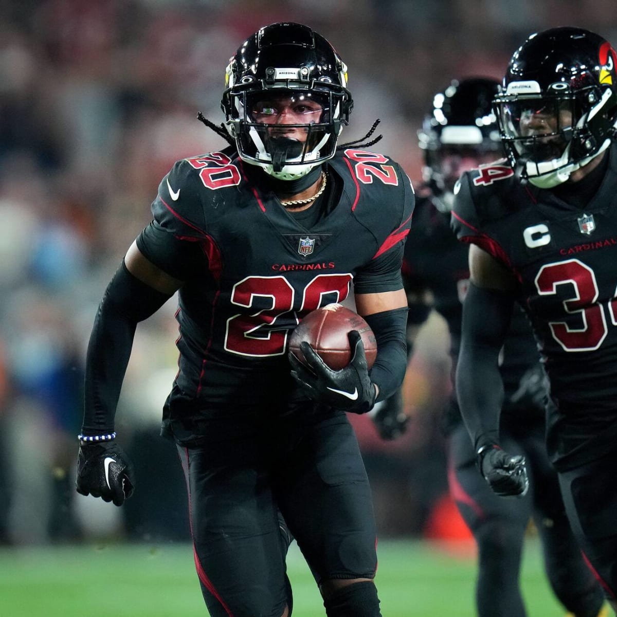 Cardinals score on back to back pick sixes in win over Saints