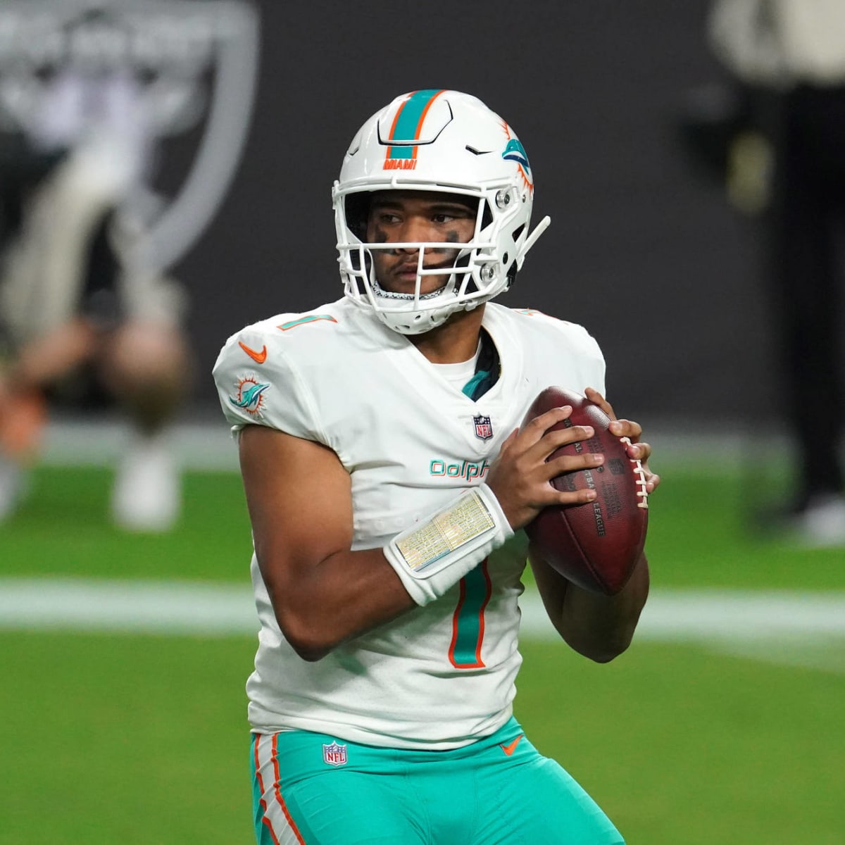 Tua tagovailoa jersey sales discount