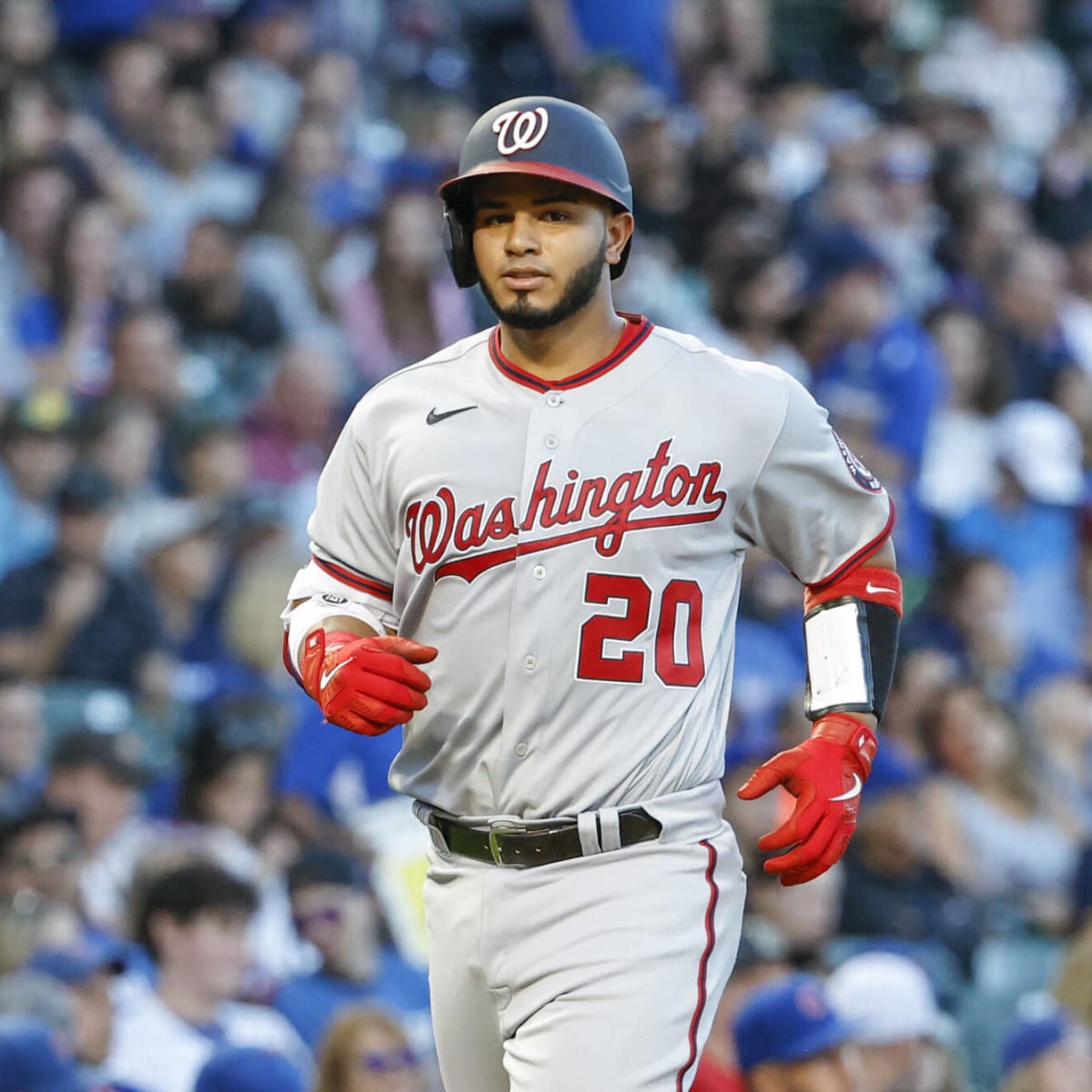 Nationals top prospect Keibert Ruiz bloops single in debut (Video