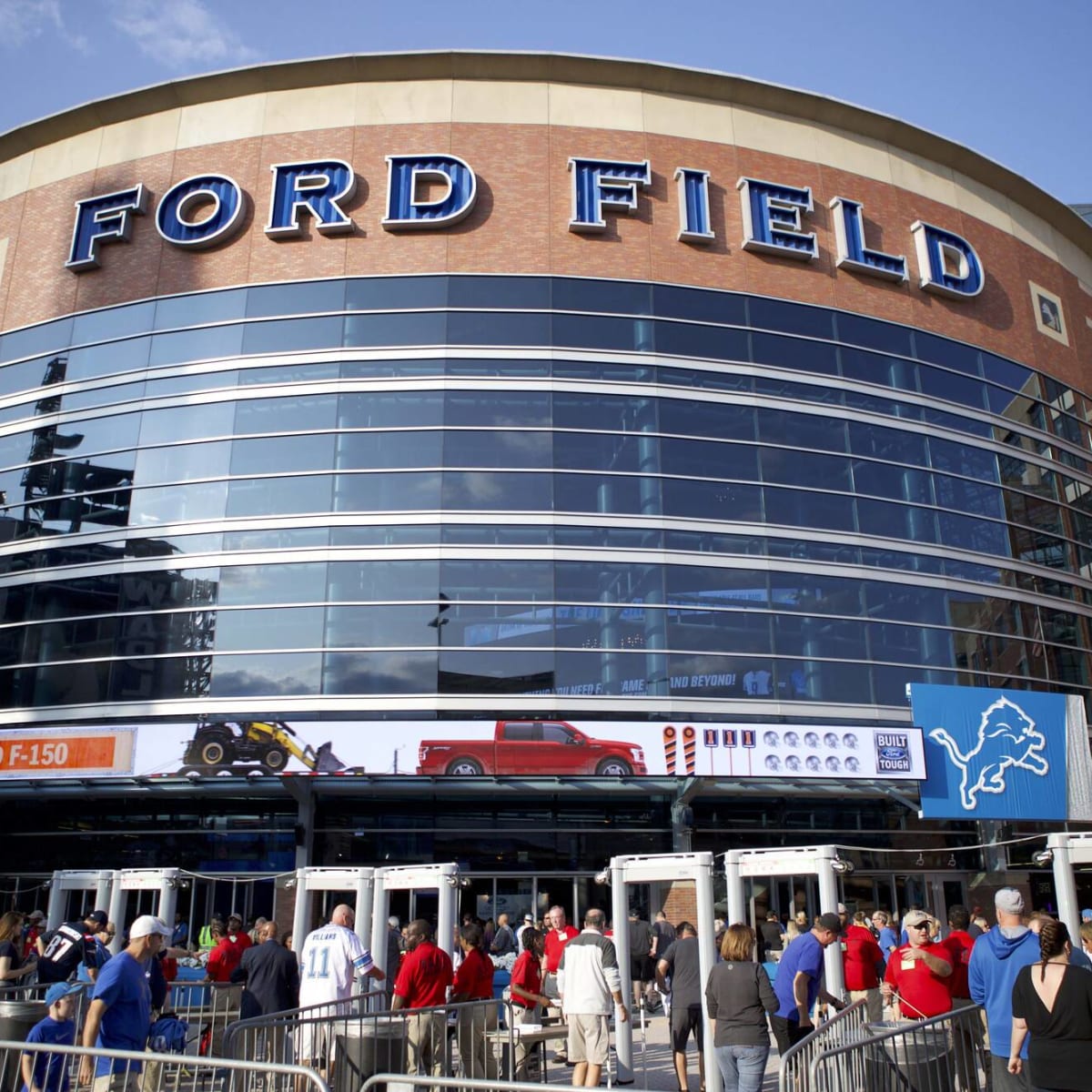 Over 56,000 tickets sold for Bills-Browns game in Detroit