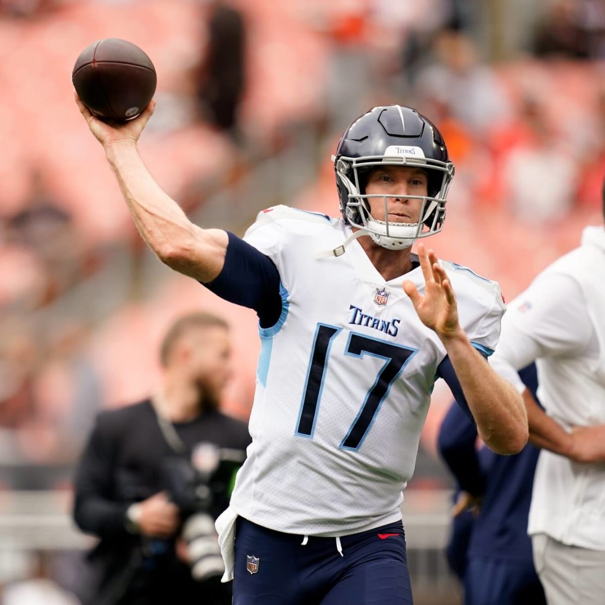 Could Titans' Ryan Tannehill replace Zach Wilson?