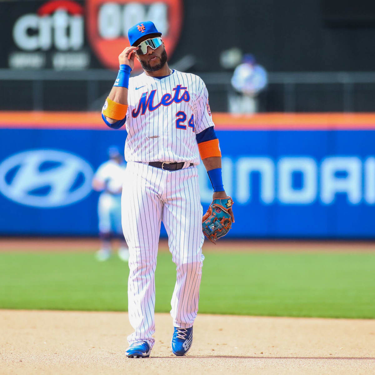 Robinson Cano, Yankees Begin to Talk; New Met Chris Young Wants