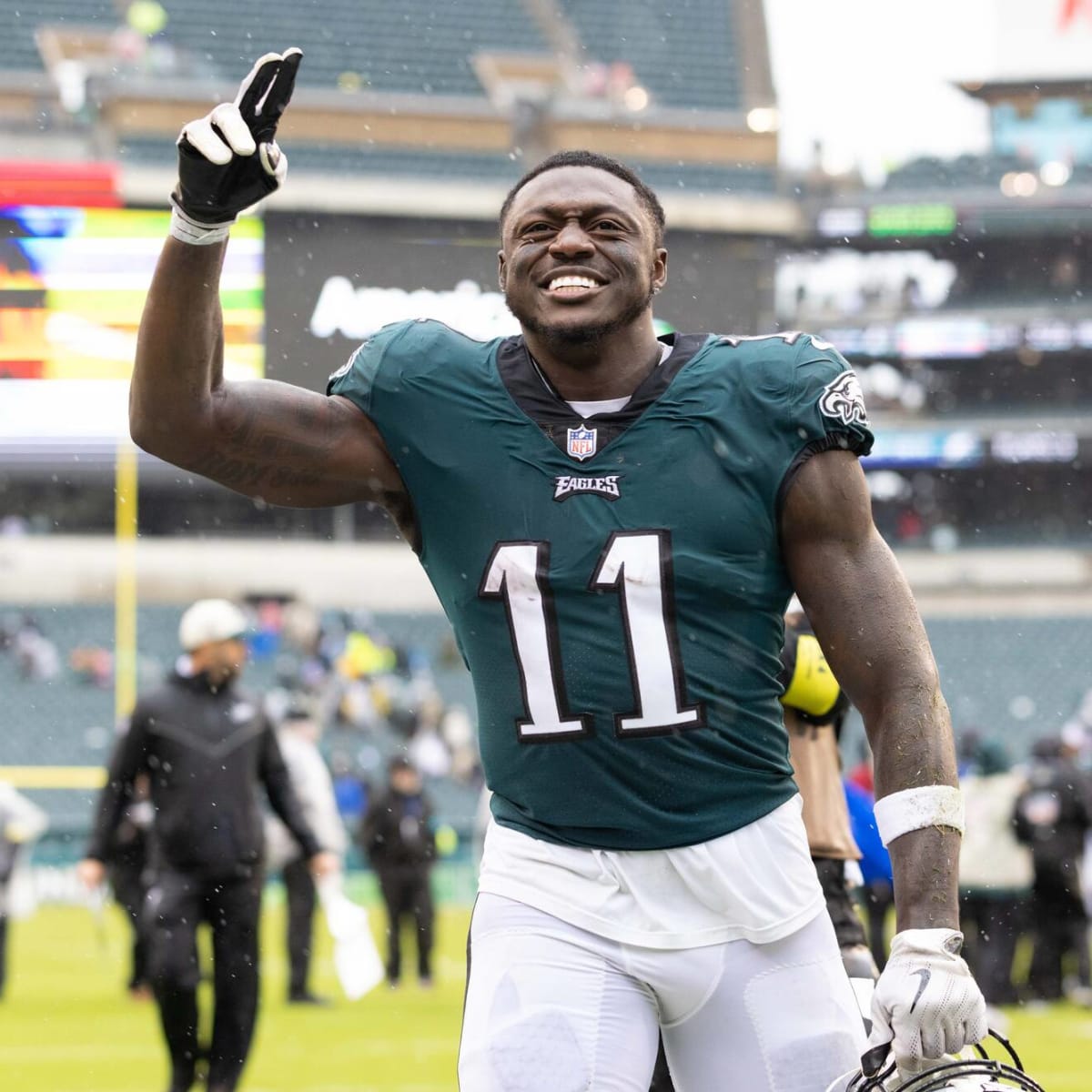 A.J. Brown: 8-0 Eagles 'not caught up in trying to go perfect'