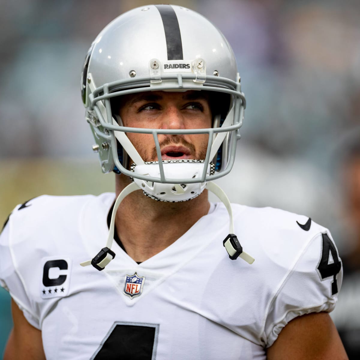 Report: Raiders to begin gauging Derek Carr trade market