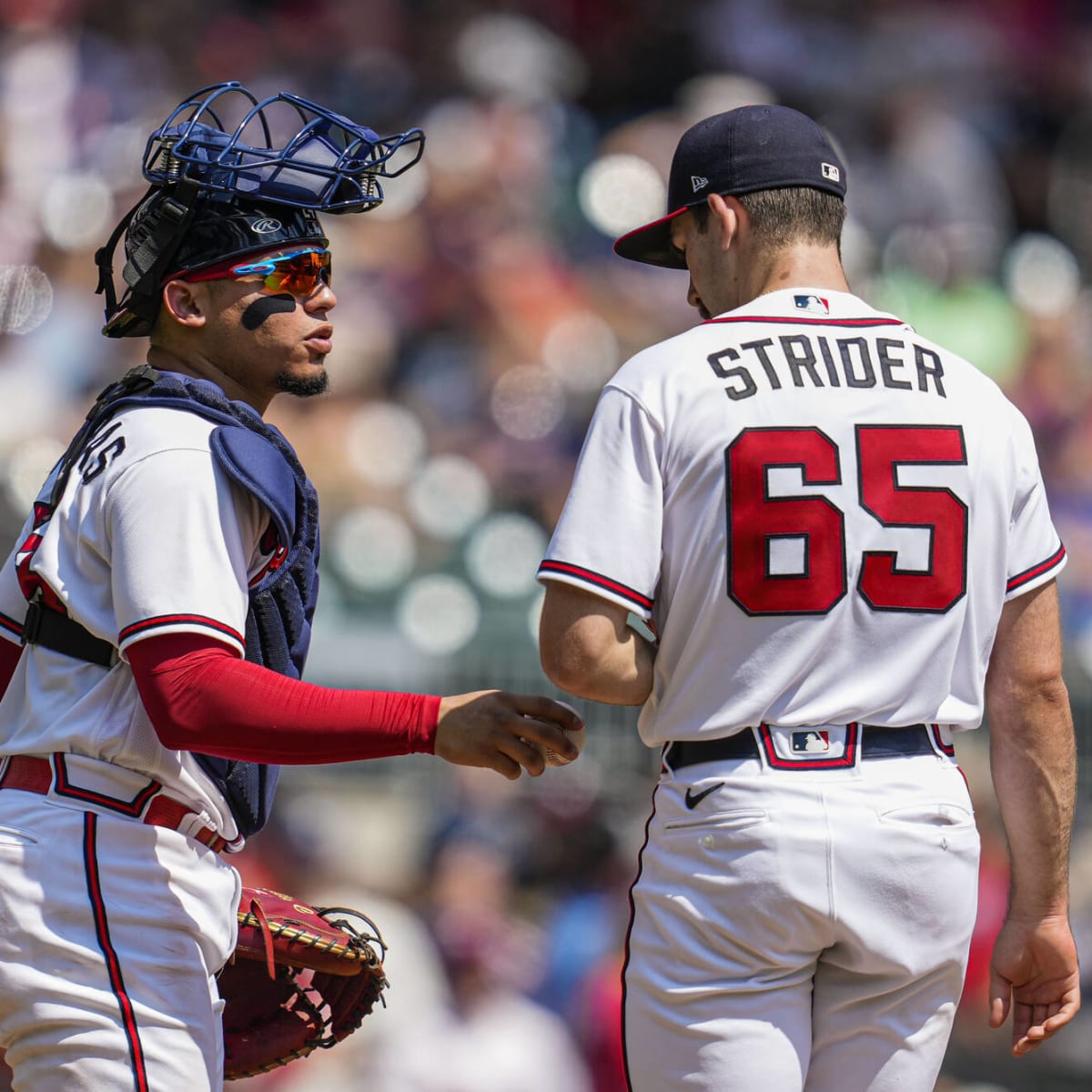 Braves rookie Spencer Strider (oblique) makes playoff roster - ESPN