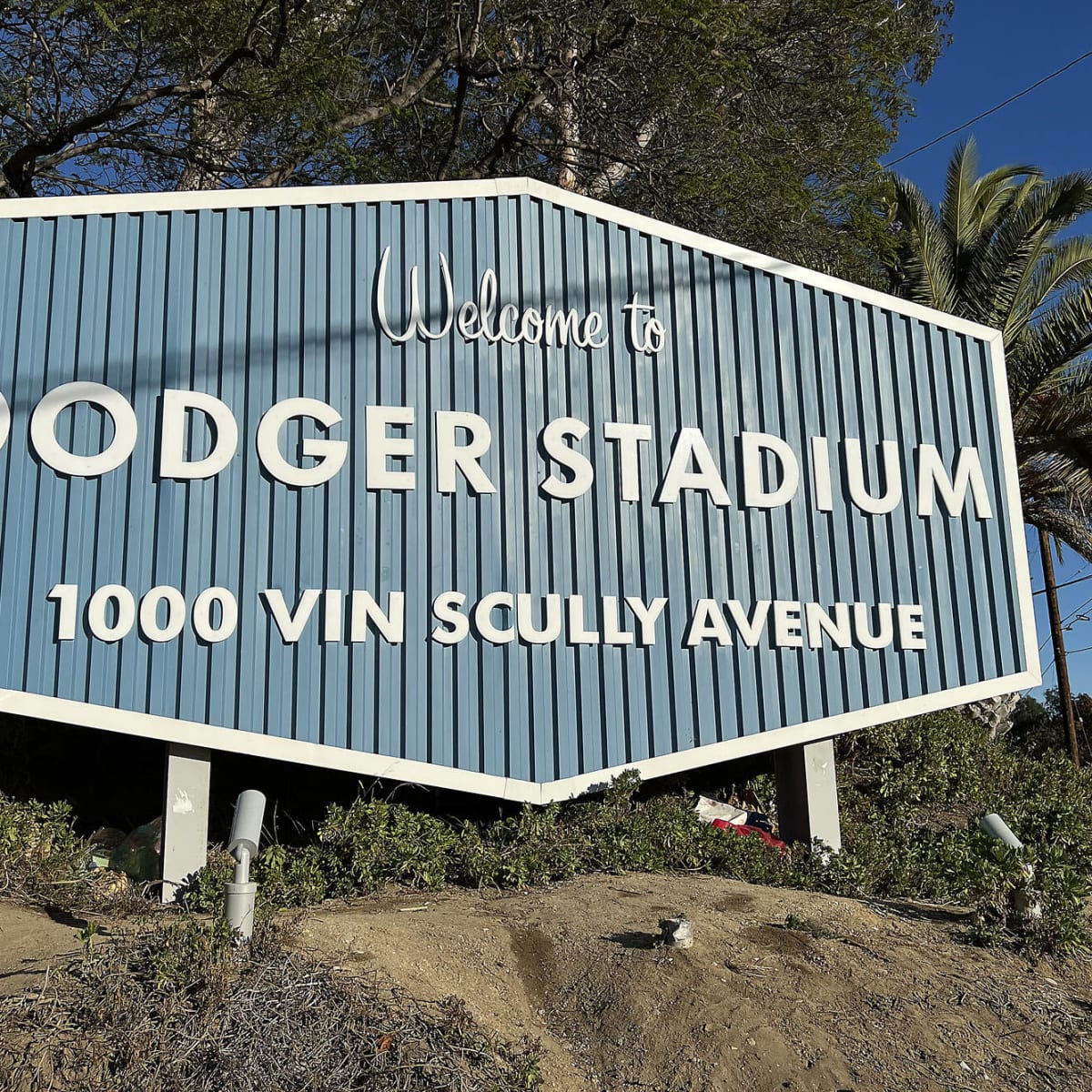 Dodgers Ofrenda For Vin Scully, Tommy Lasorda, Maury Wills & Mike Brito  Placed At Dodger Stadium 