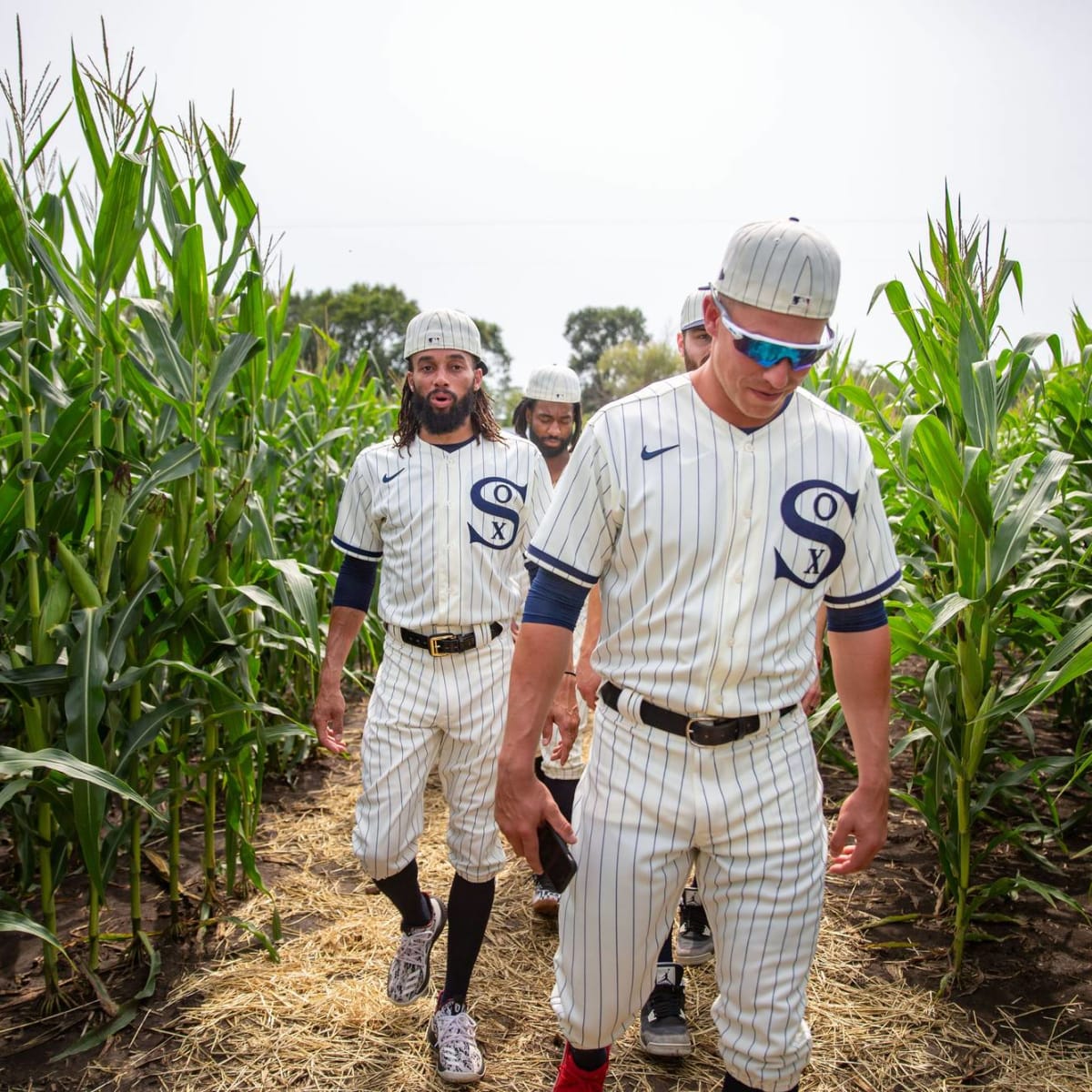Field of Dreams uniforms: MLB reveals throwback jerseys for Cubs