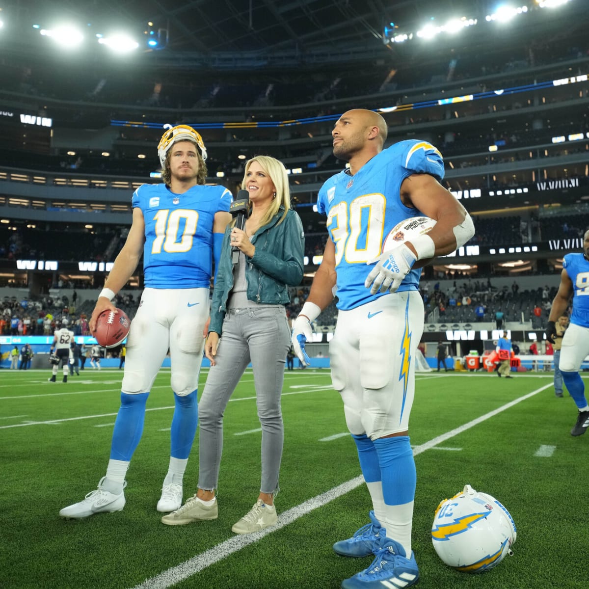 Ways to watch sunday night football online