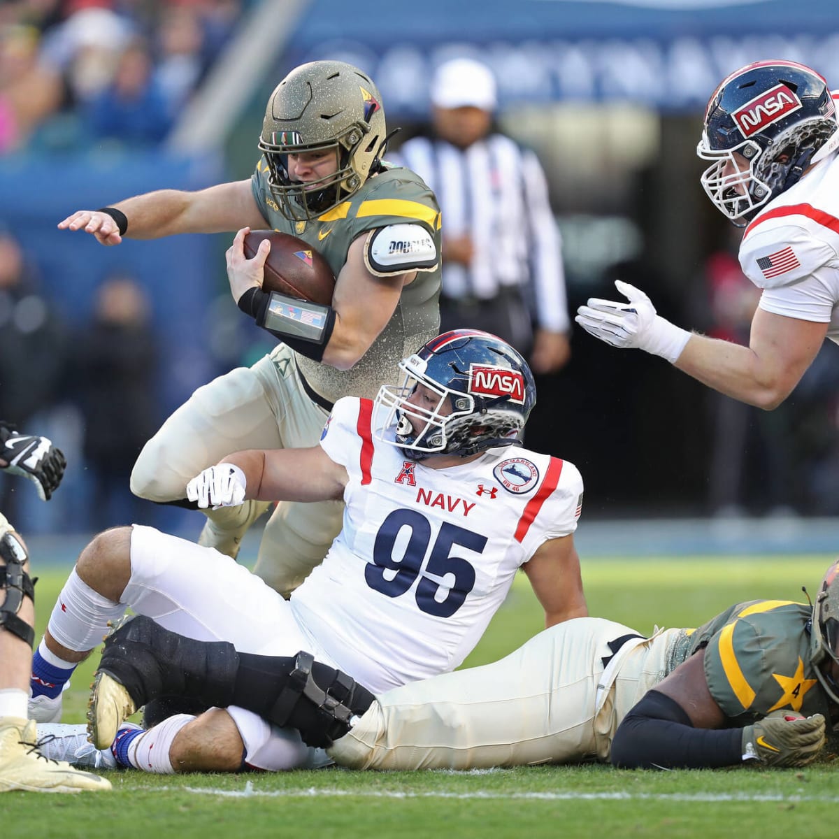 Army beats Navy 20-17 in double-overtime, wins 123rd Army-Navy game