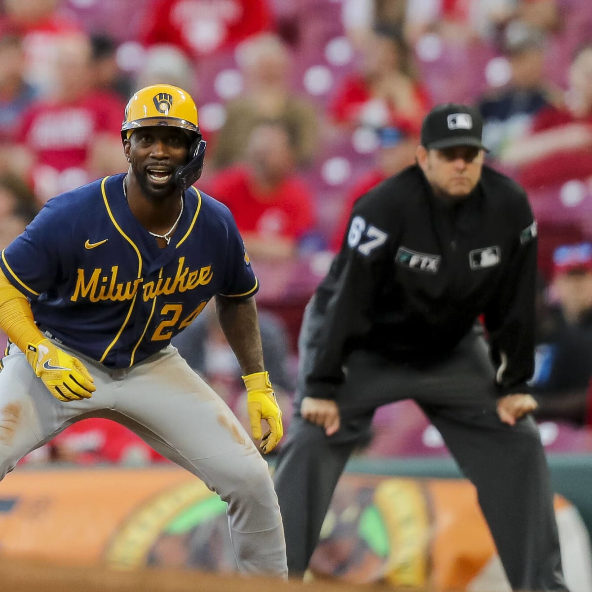 Three Brewers become free agents