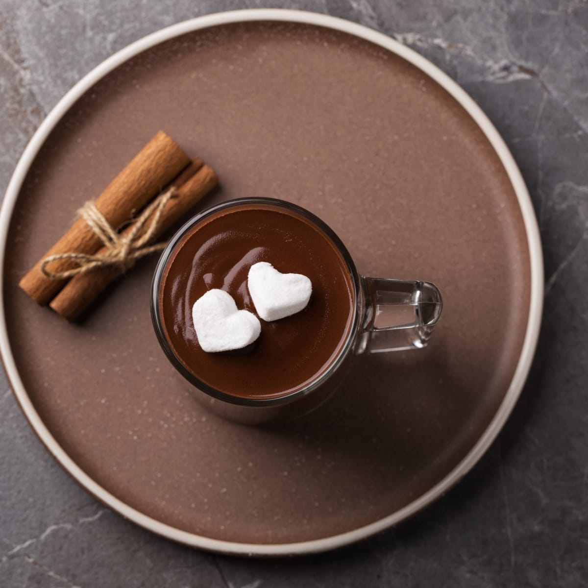 22 places worldwide to drink amazing hot chocolate this winter | Yardbarker