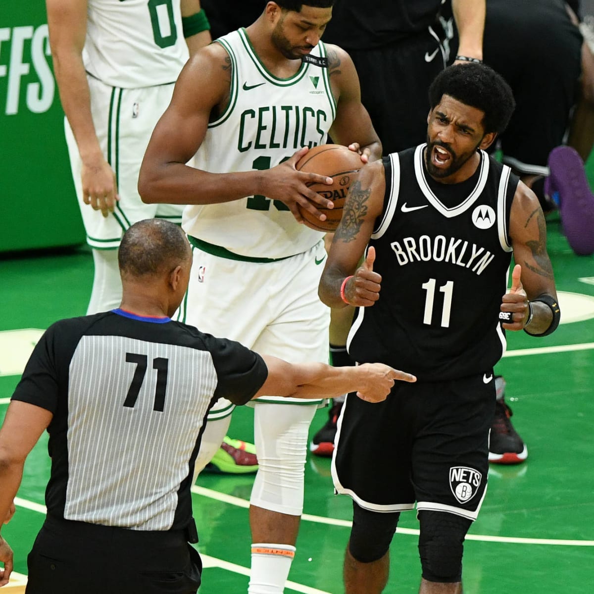Watch Kyrie Irving disrespected Celtics logo before water bottle incident Yardbarker