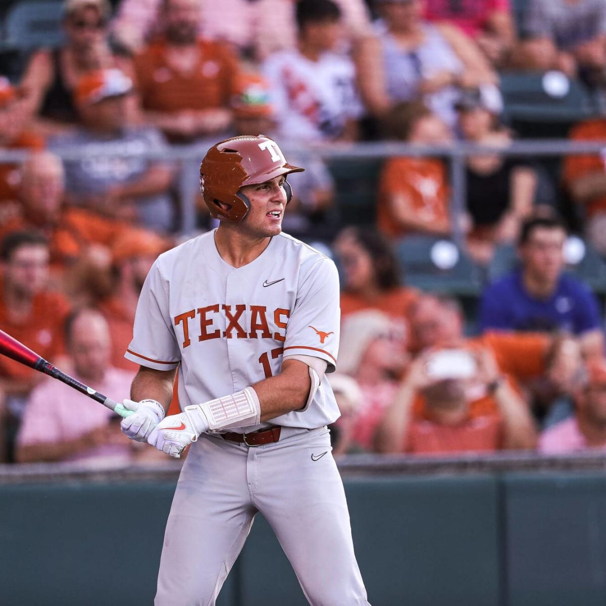 Former Coronado star Ivan Melendez gives Texas Longhorns solid bat