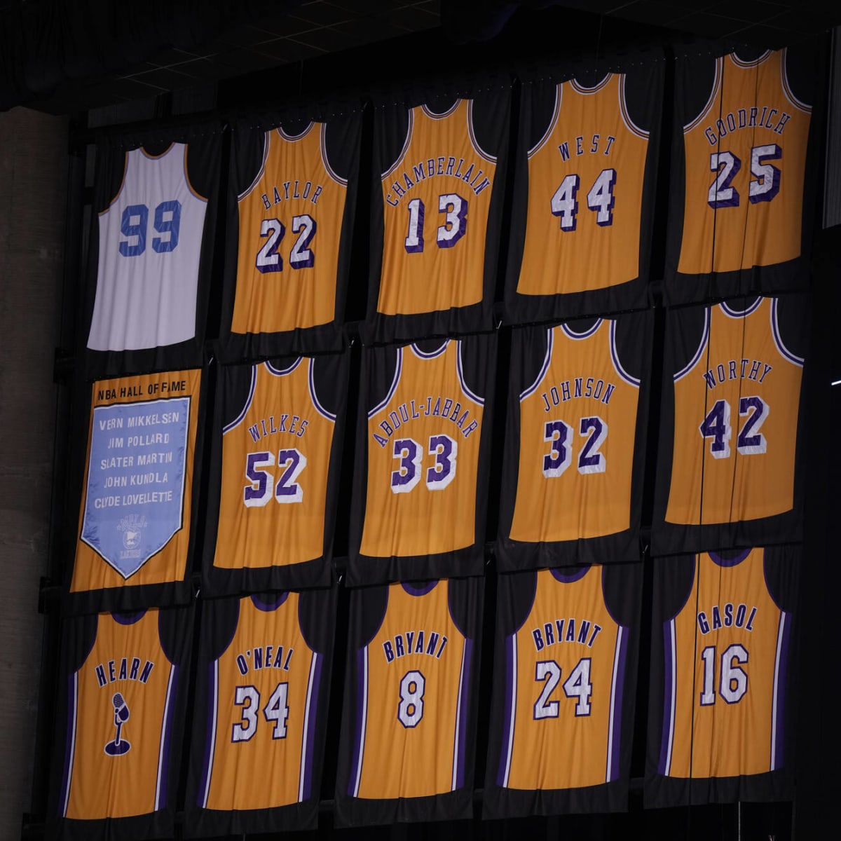 Clippers retired numbers cheap