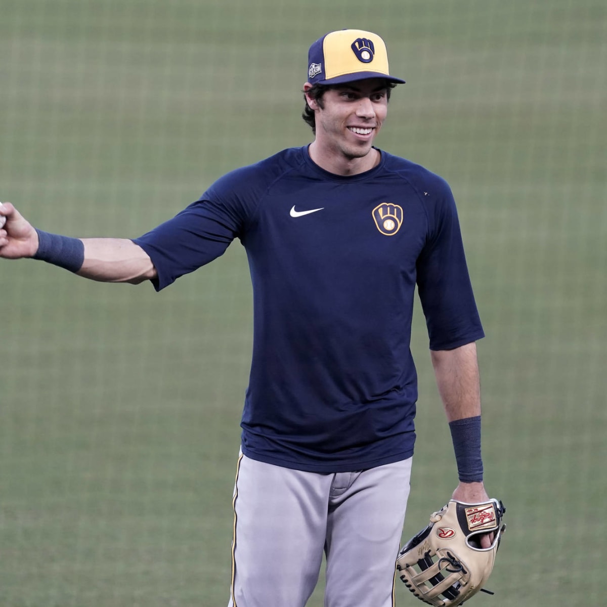 Brewers' Christian Yelich Has No 'Significant' Issues After MRI on Back  Injury, News, Scores, Highlights, Stats, and Rumors