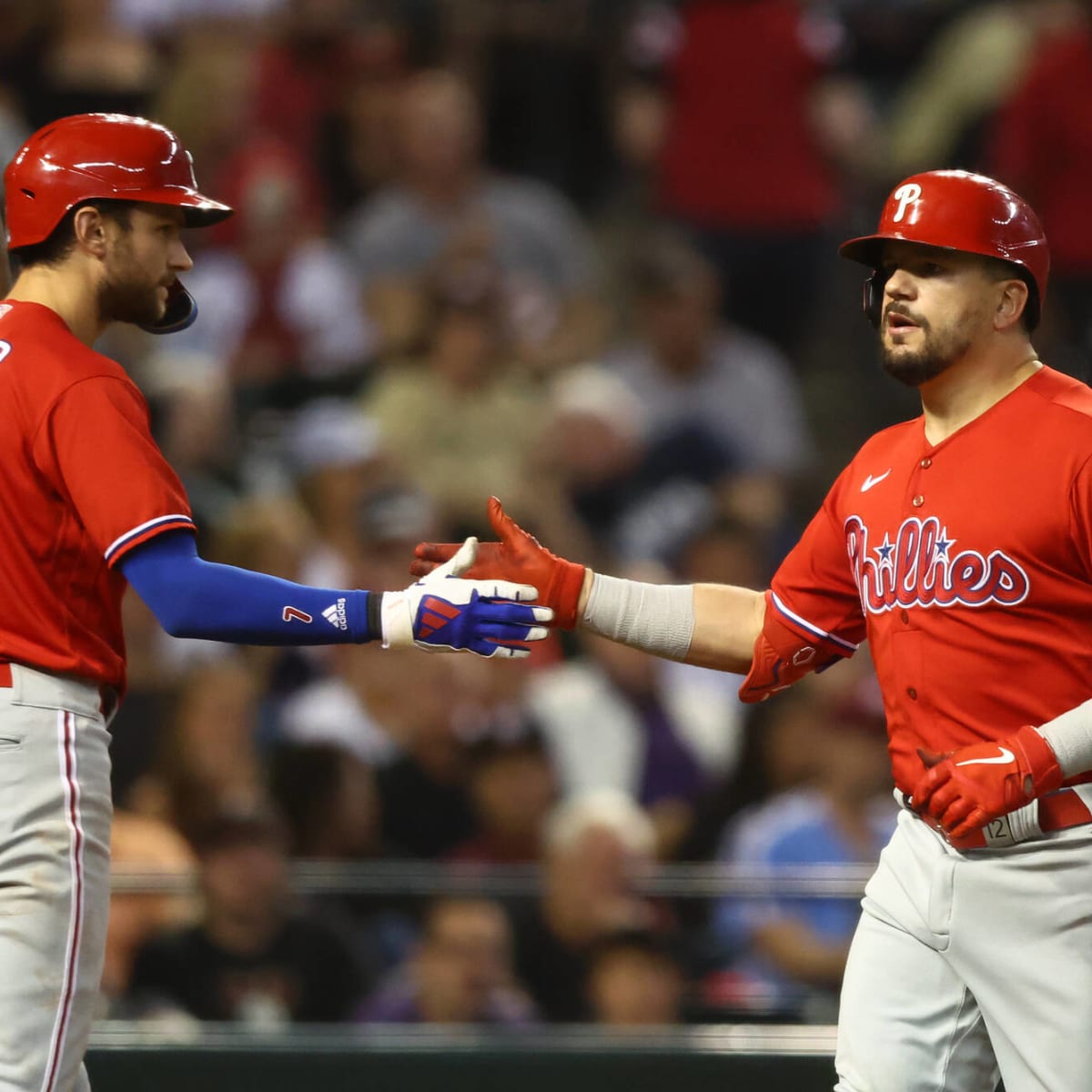 Three straight HRs help Angels edge Royals