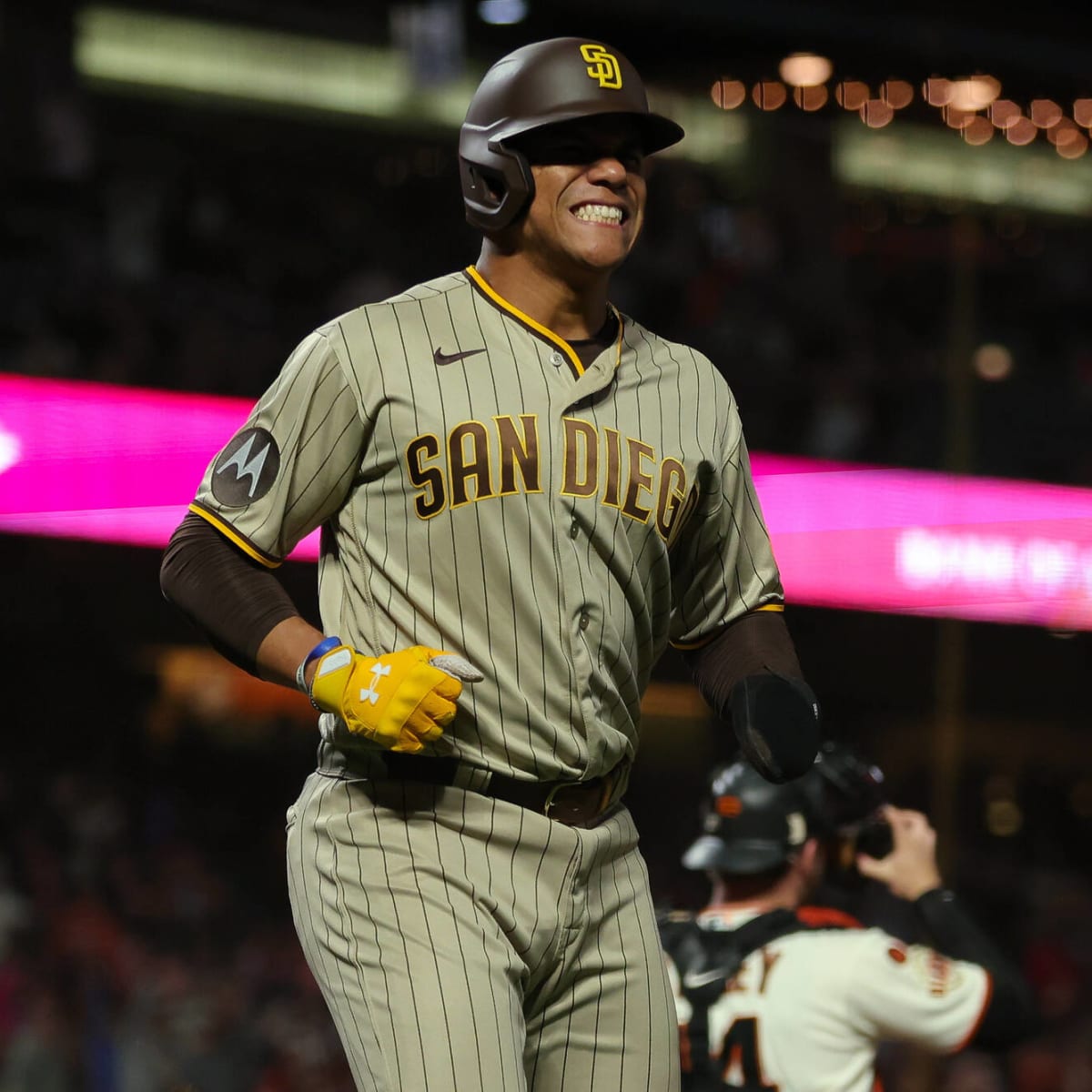 MLBTradeRumors projects Padres' Juan Soto to make a record salary