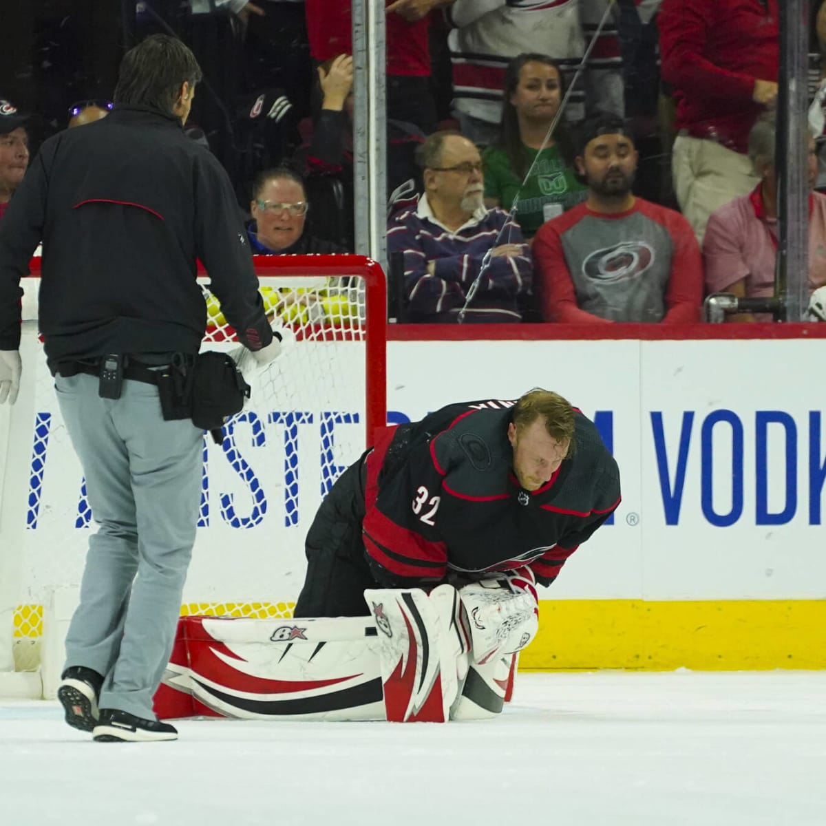 Antti Raanta, Also wearing his (awesome) Stadium Series pad…