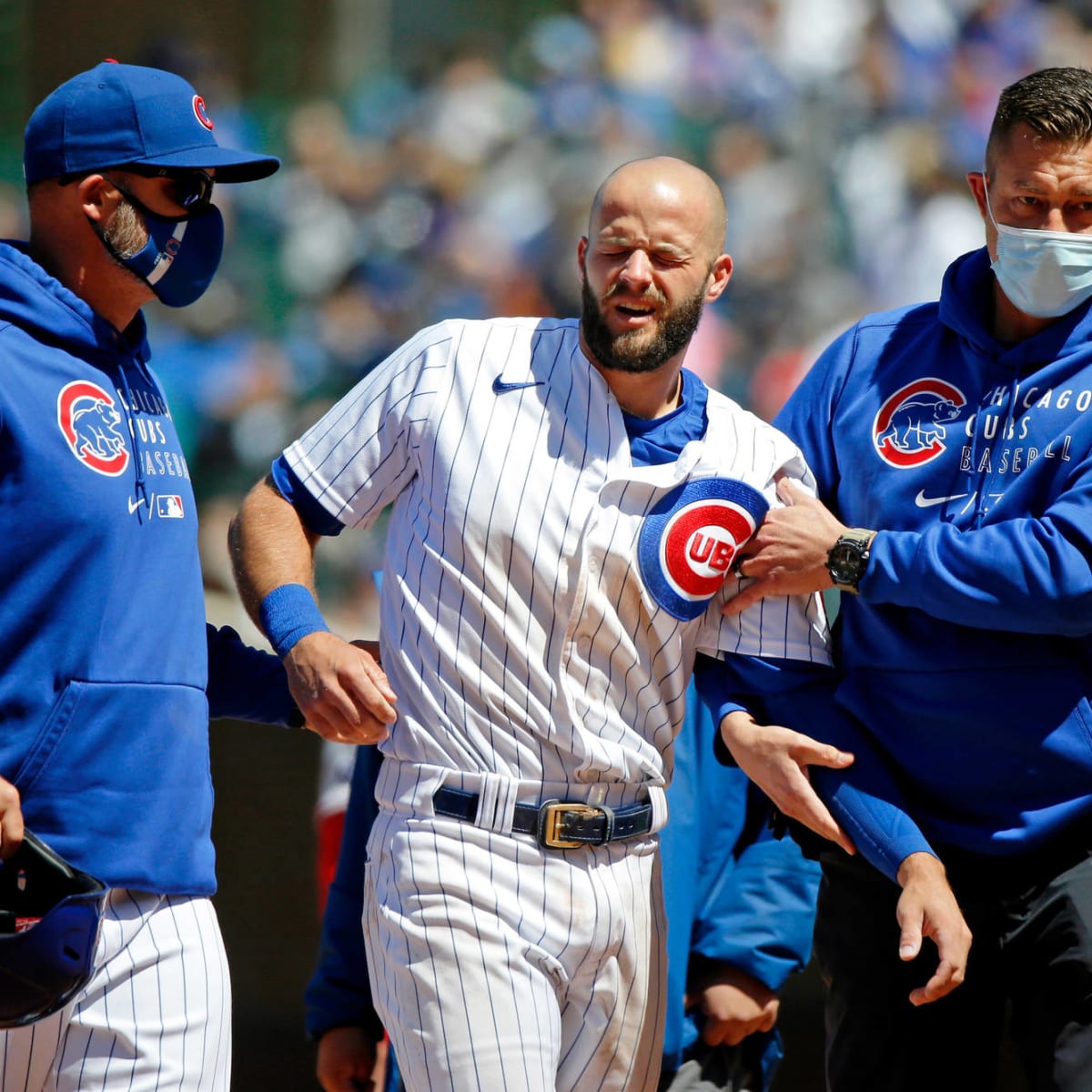 David Bote Just Seriously Hurt His Shoulder on a Slide and He's Out of the  Game (UPDATE: Separated) - Bleacher Nation