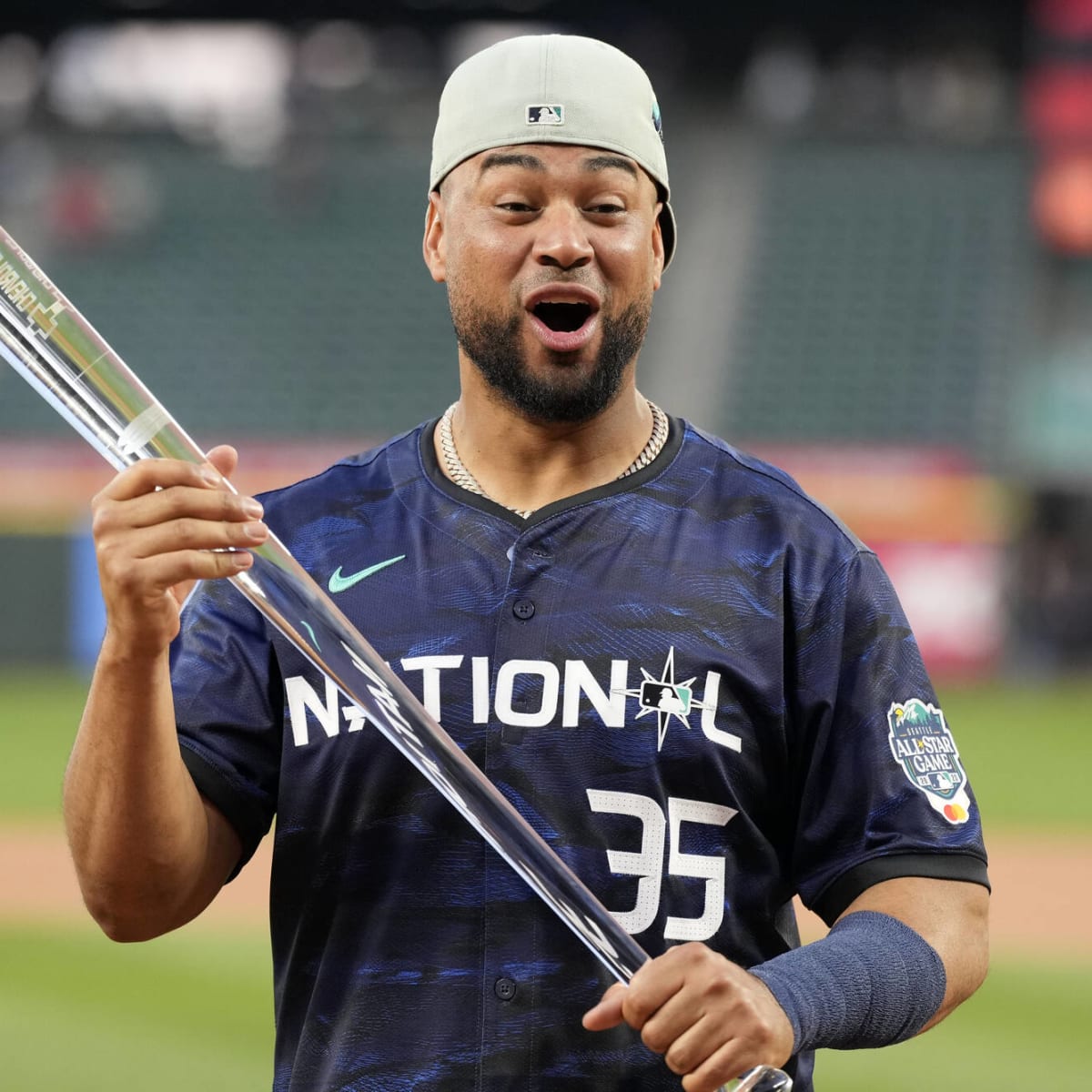 MLB unveils 2023 All-Star Game uniforms that 'honor' Seattle's 'natural  beauty', Mariners