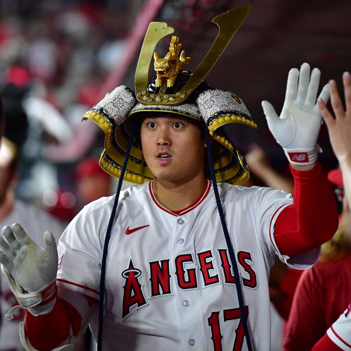 MLB on X: Shohei Ohtani is the first @MLB player to 40 home runs