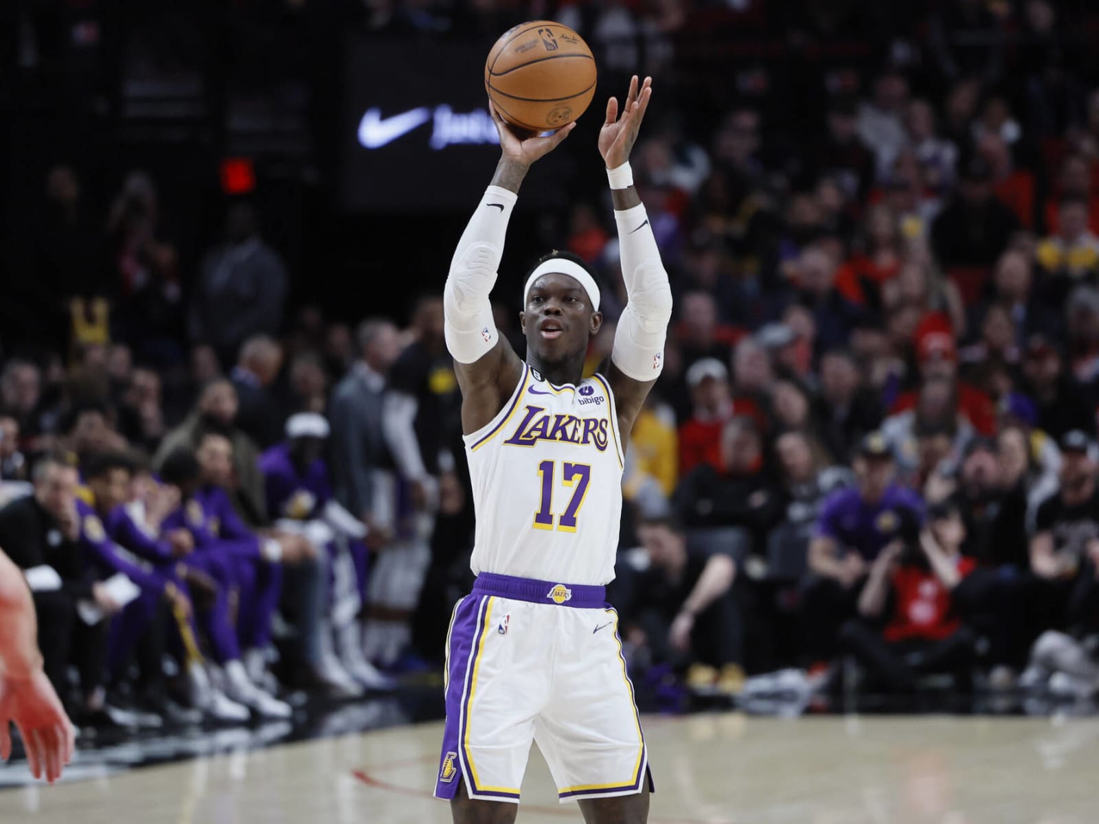 Dennis Schröder Returning to Lakers With 1-Year Deal – NBC Los Angeles