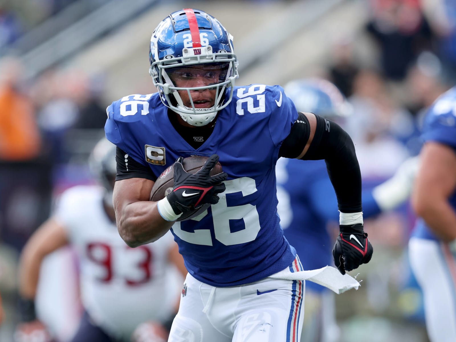 Giants reportedly reach $160M deal with Daniel Jones, use franchise tag on  Saquon Barkley