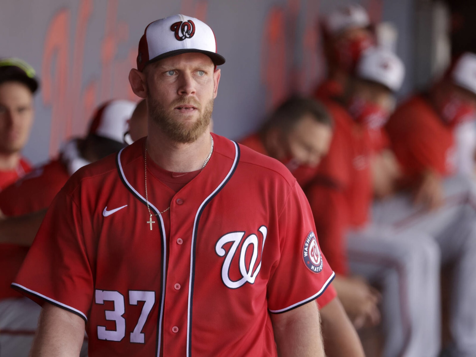 Nationals' Stephen Strasburg, who once signed record-breaking contract, has  'severe nerve damage': report