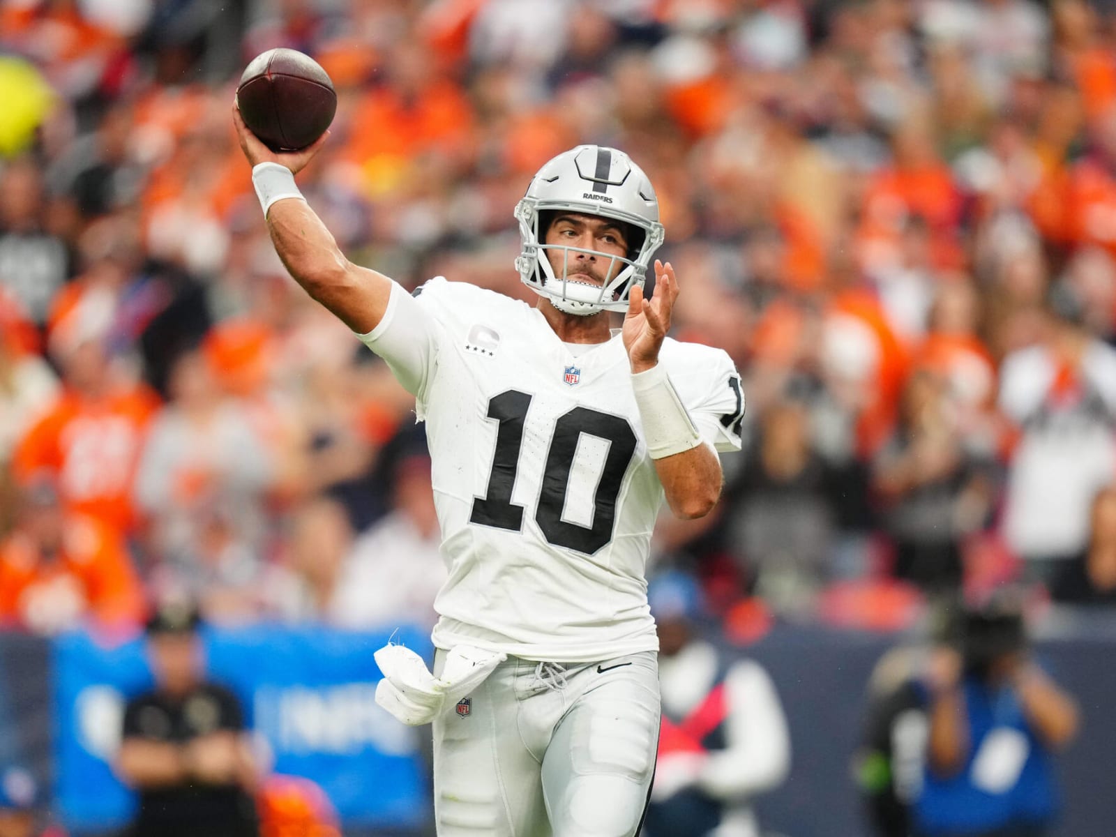 Jimmy Garoppolo defeats Broncos in Raiders debut to spoil Sean Payton's  first game in Denver