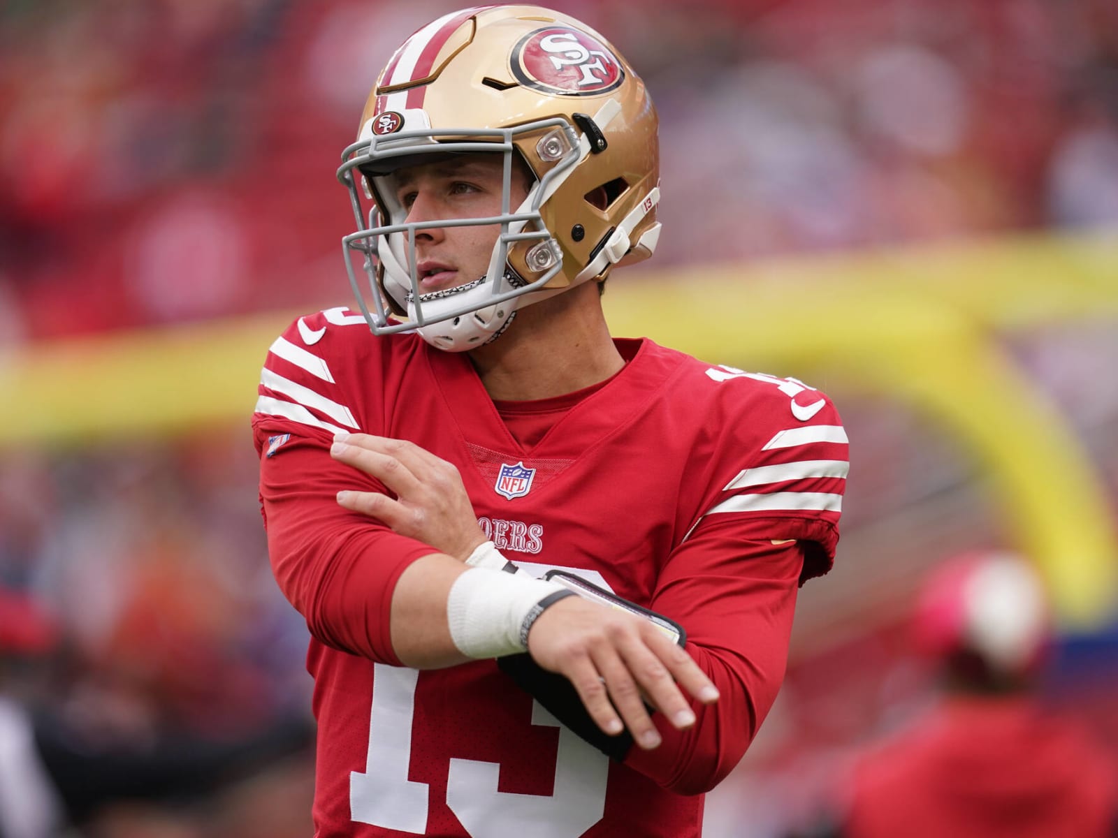 49ers official account posts awesome Garoppolo and Purdy locker