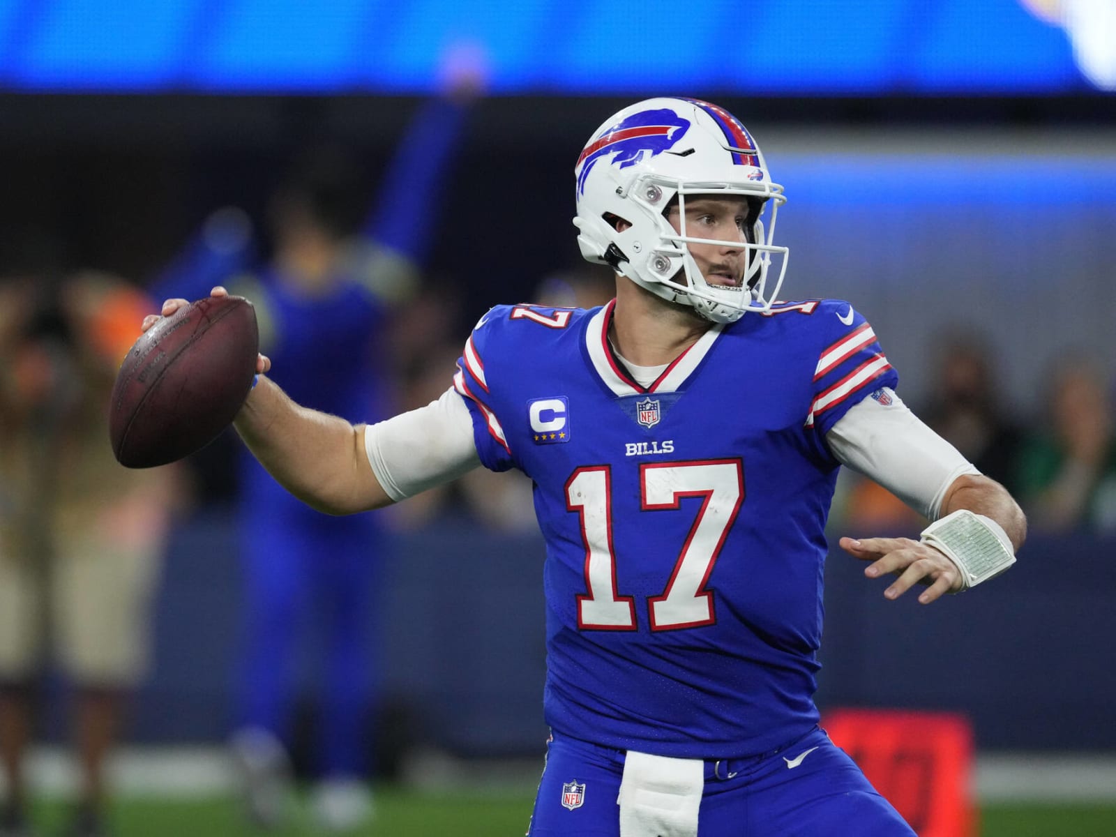 NFL picks, predictions, odds for Week 1: Bills outduel Jets