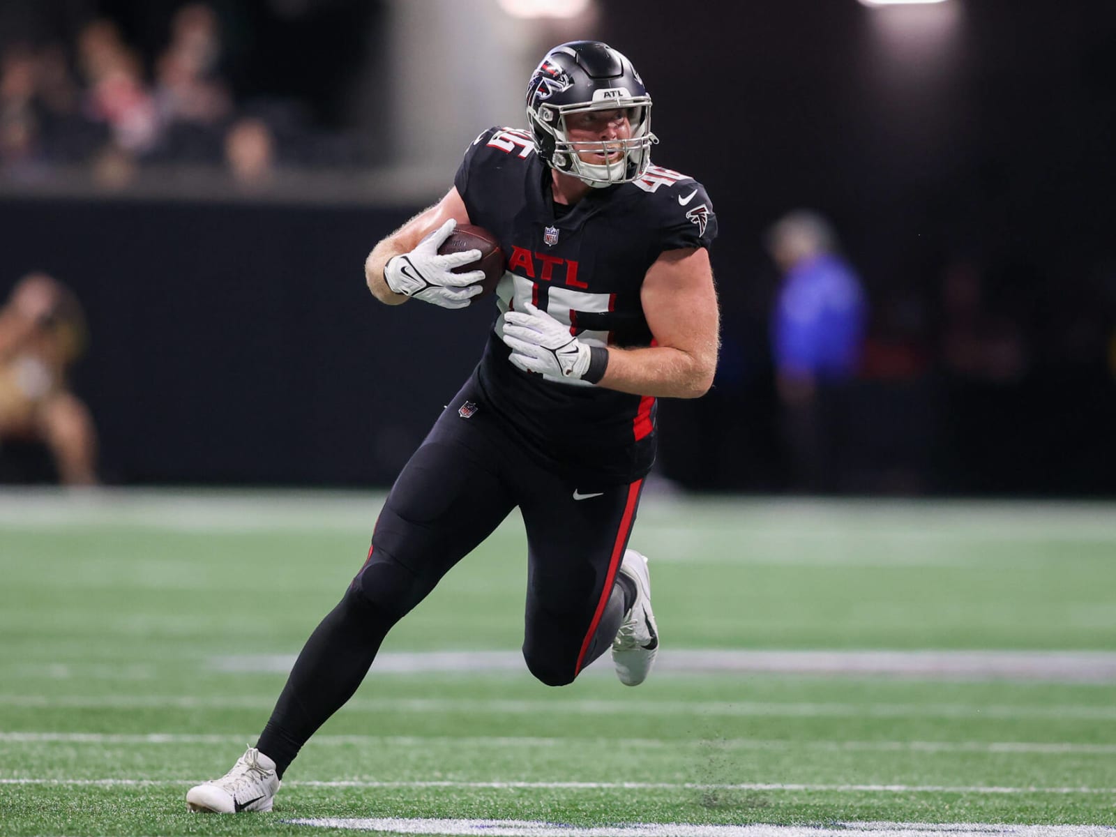 Falcons Place TE Parker Hesse On IR, Re-Sign WR Frank Darby To PS