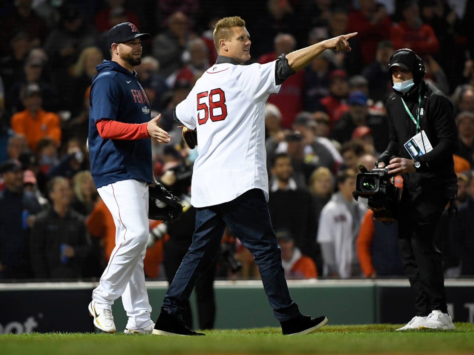 Jonathan Papelbon Enraged Over Tatis Suspension, 'I'm Drilling Him