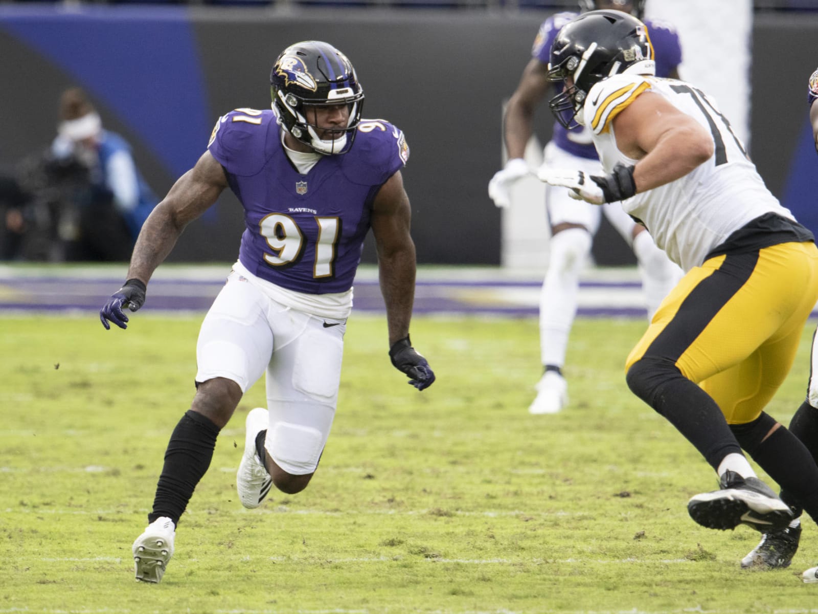 Bears News: Yannick Ngakoue Offers Insight on Young Teammates